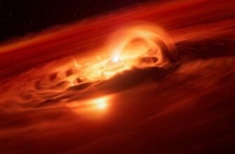 Hungry Rogue Planet Is Gobbling Gasoline and Mud at 6 Billion Tons per Second