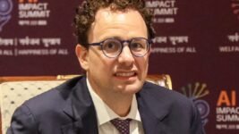 Dario Amodei Is Reportedly Taking One Extra Stab at Making Good with the Pentagon