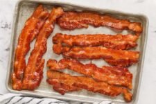Tips on how to Prepare dinner Bacon within the Oven